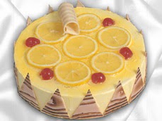 taze pastaci 4 ile 6 kisilik yas pasta limonlu yaspasta  Balıkesir online çiçek gönderme sipariş 