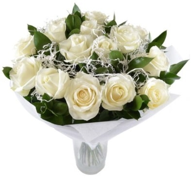 15 beyaz gül buketi sade aşk  Balıkesir çiçek satışı 